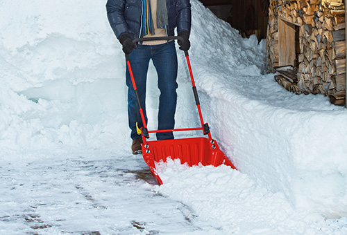 Schnee räumen mit Schneewanne